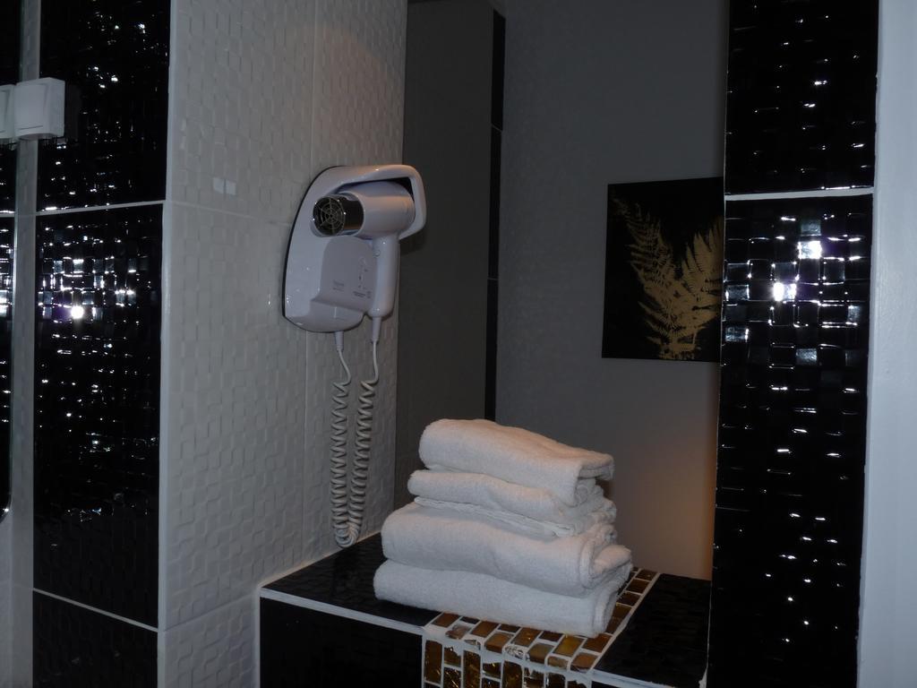Hotel Patton Avranches Ngoại thất bức ảnh