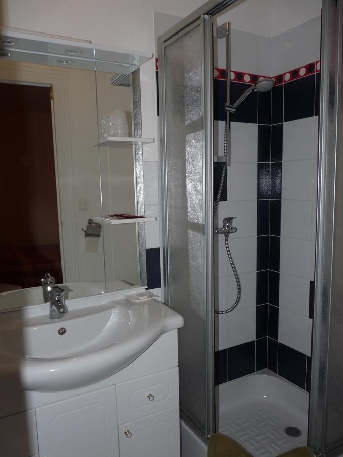 Hotel Patton Avranches Ngoại thất bức ảnh